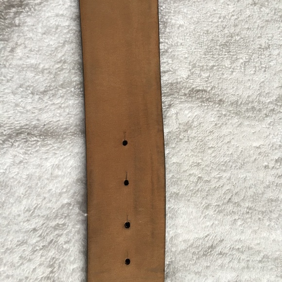 Chanel CC Calfskin Black Belt Like New Condition - Picture 4 of 11